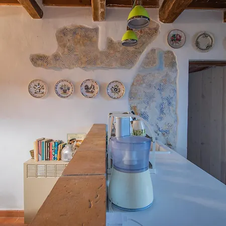 Casa Tra Le Rondini Дом отдыха *